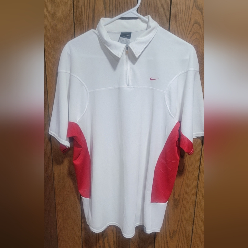 Nike Men's Polo Shirt in White and Red